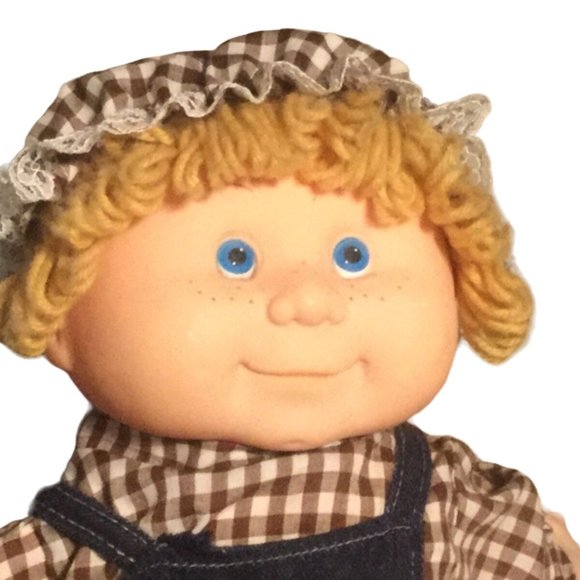 Blue Box Plush Doll by Toy Factory LTD. 1983 vintage - Picture 2 of 16